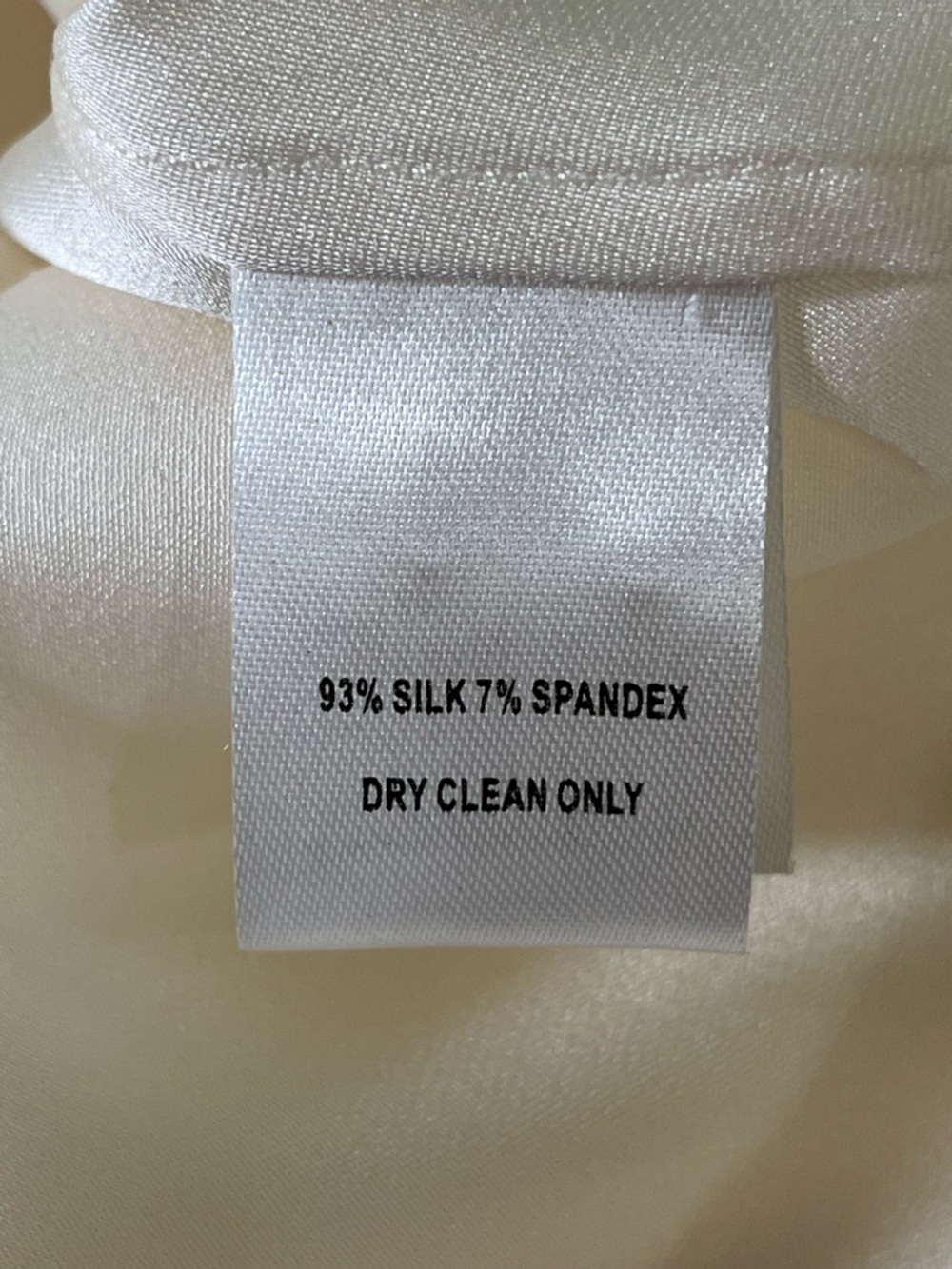 UNTUCKit Ivory Silk blend Button-Down Blouse Size 14 - Picture 5 of 9